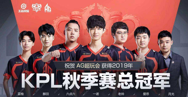 李青在713天后回到了中路，并且 Doinb 赢得了他复出后的首场胜利！